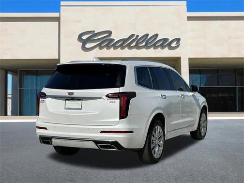 2023 Cadillac XT6 Premium Luxury FWD