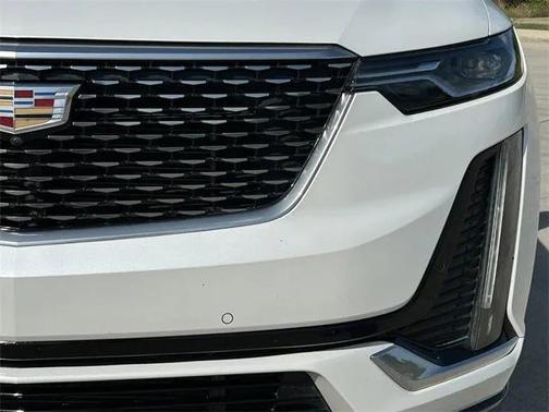 2023 Cadillac XT6 Premium Luxury FWD