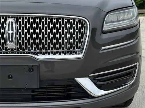 2020 Lincoln Nautilus Standard