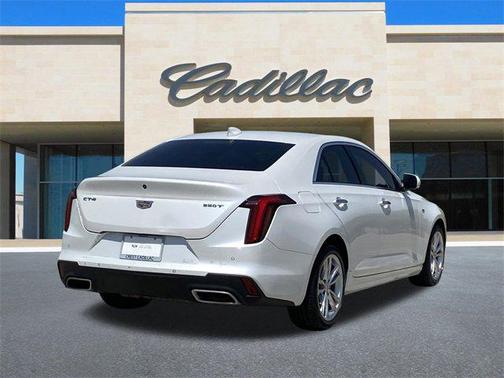 2022 Cadillac CT4 Luxury
