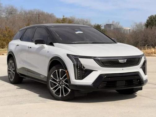 2026 Cadillac OPTIQ Premium Sport