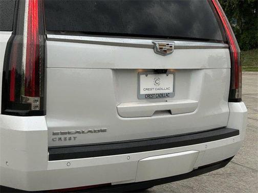 2017 Cadillac Escalade ESV Premium Luxury