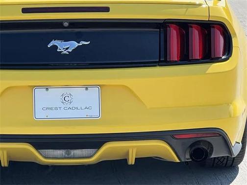 2017 Ford Mustang EcoBoost Premium