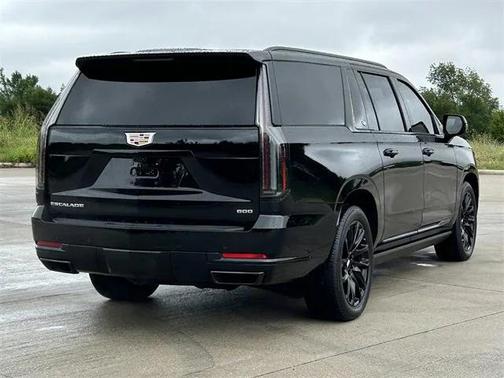 2025 Cadillac Escalade ESV Sport Platinum