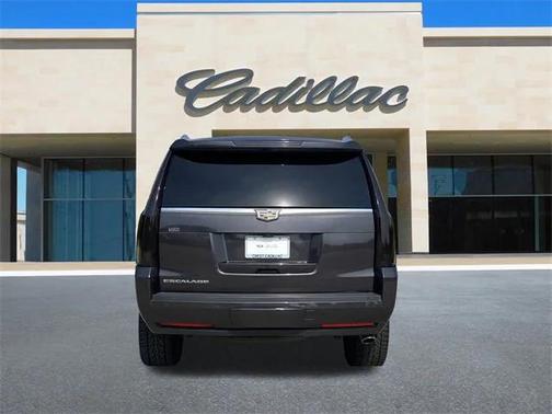 2017 Cadillac Escalade Luxury