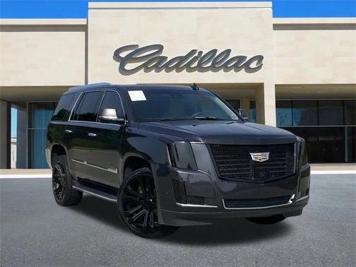 2017 Cadillac Escalade Luxury