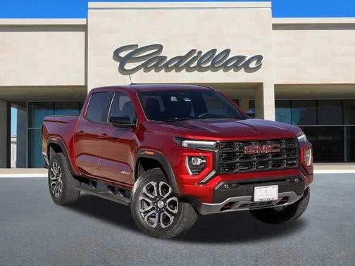 2024 GMC Canyon AT4