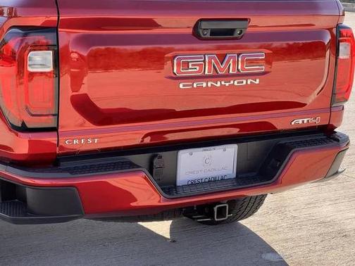 2024 GMC Canyon AT4