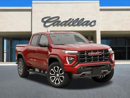 2024 GMC Canyon AT4