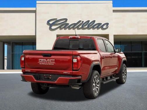 2024 GMC Canyon AT4