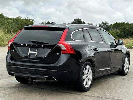 2017 Volvo V60 T5 Premier
