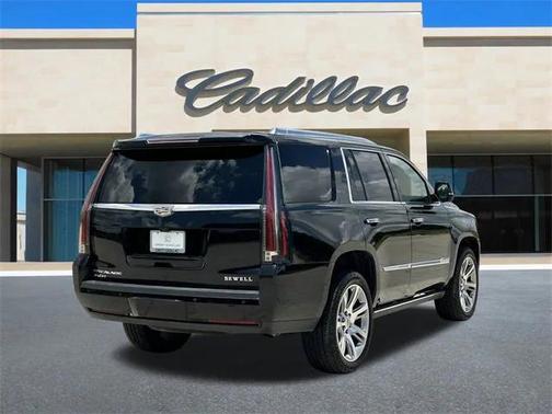 2018 Cadillac Escalade Premium Luxury