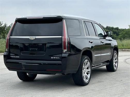 2018 Cadillac Escalade Premium Luxury