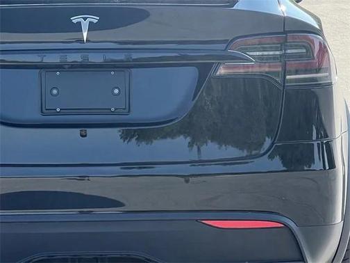 2023 Tesla Model X Plaid Tri Motor All-Wheel Drive