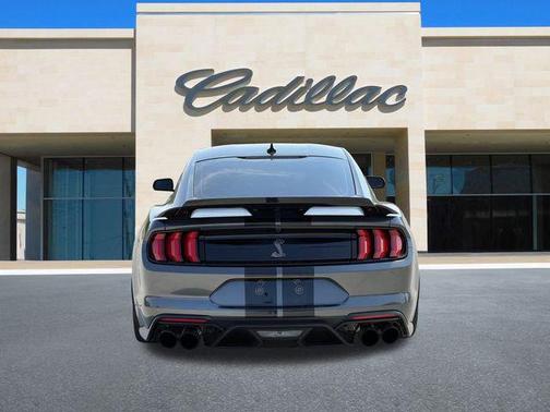 2020 Ford Shelby GT500 Base