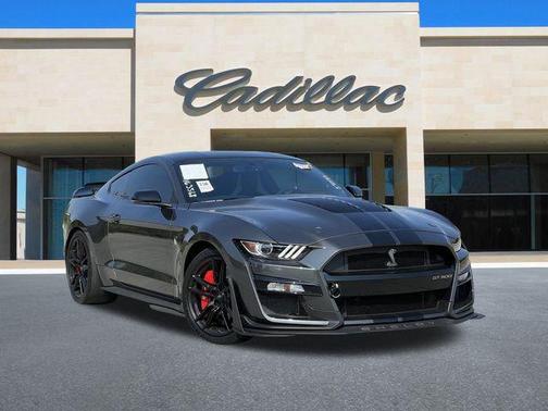 2020 Ford Shelby GT500 Base