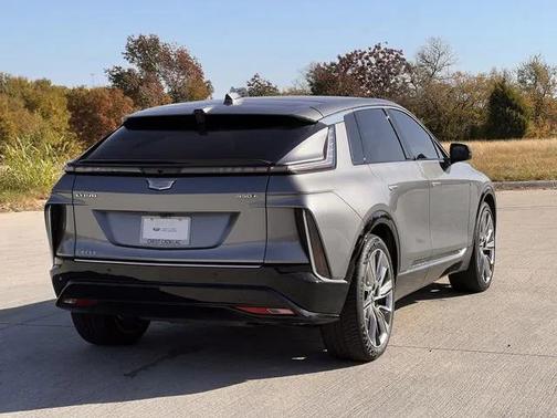 2023 Cadillac LYRIQ Luxury