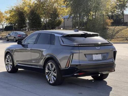 2023 Cadillac LYRIQ Luxury