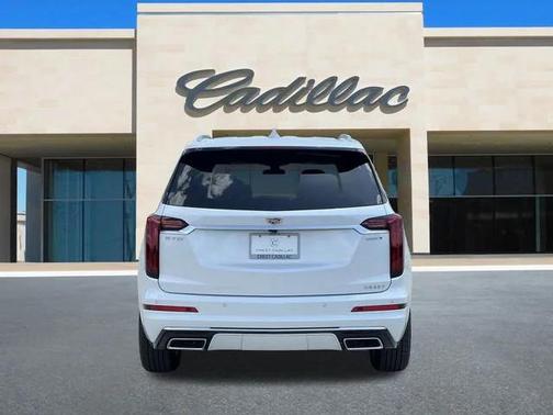 2025 Cadillac XT6 Luxury FWD