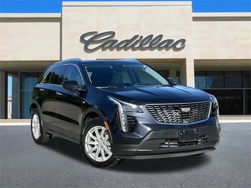 2023 Cadillac XT4 Luxury
