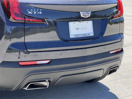 2023 Cadillac XT4 Luxury