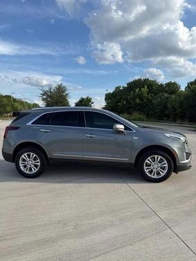 2022 Cadillac XT5 Luxury