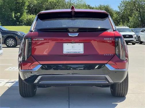 2025 Cadillac OPTIQ Luxury 1