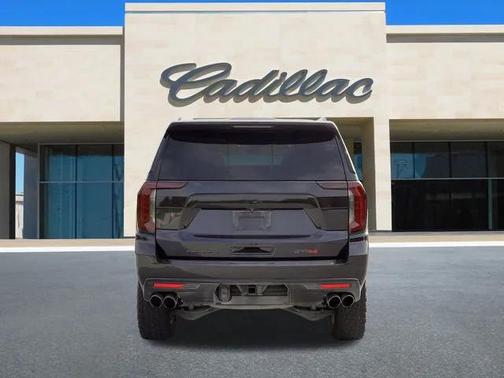 2022 GMC Yukon 4WD AT4