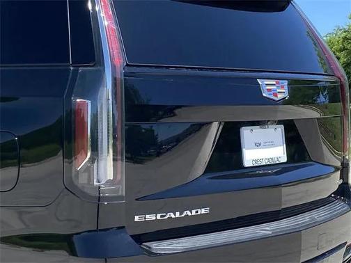 2024 Cadillac Escalade Sport