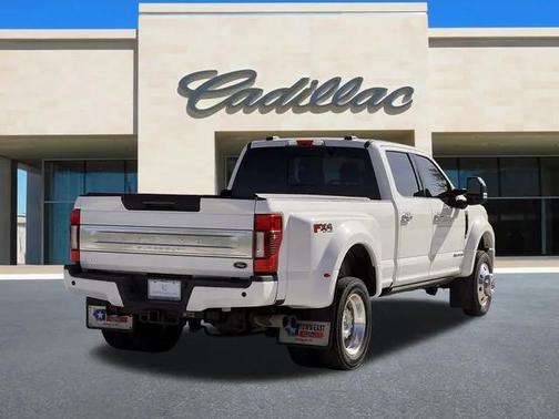 2022 Ford F-450 Platinum