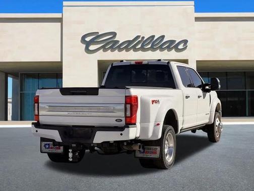 2022 Ford F-450 Platinum