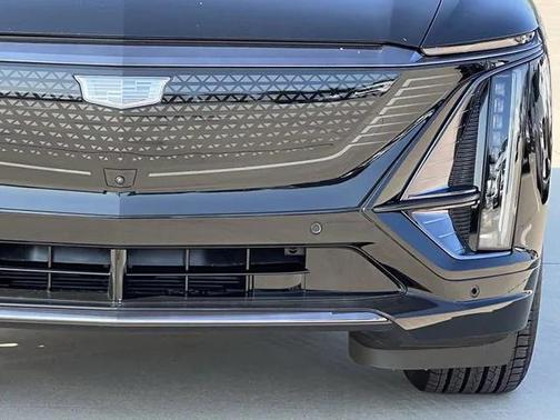 2025 Cadillac LYRIQ Sport