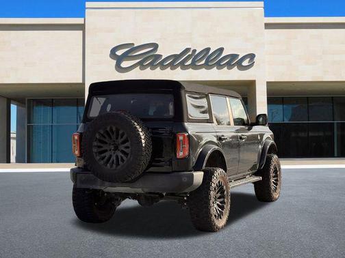 2021 Ford Bronco Outer Banks