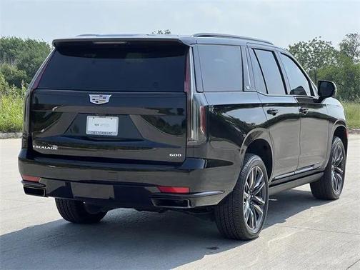 2024 Cadillac Escalade Sport
