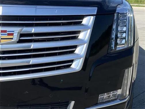 2019 Cadillac Escalade Platinum
