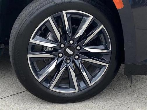 2022 Cadillac Escalade Sport