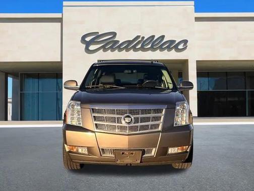 2011 Cadillac Escalade Platinum Edition