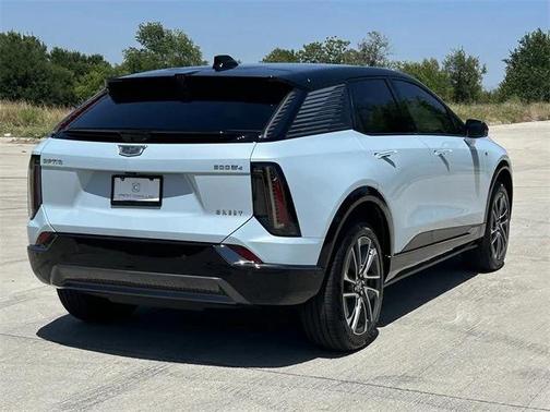 2025 Cadillac OPTIQ Sport 1