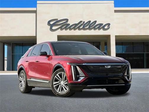 2025 Cadillac LYRIQ Luxury 1