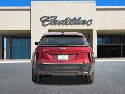 2025 Cadillac LYRIQ Luxury 1