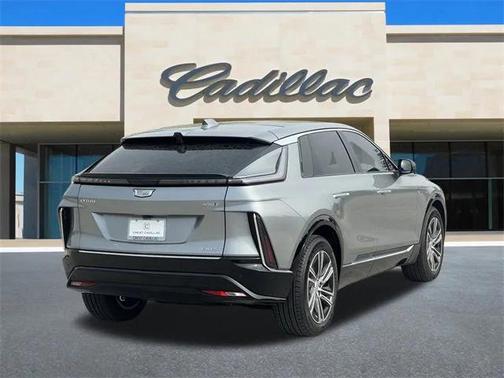 2025 Cadillac LYRIQ Luxury 1