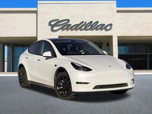2025 Tesla Model Y Long Range Dual Motor Rear-Wheel Drive