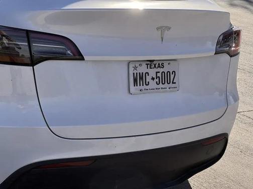 2025 Tesla Model Y Long Range Dual Motor Rear-Wheel Drive