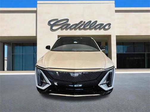 2025 Cadillac LYRIQ Luxury 1