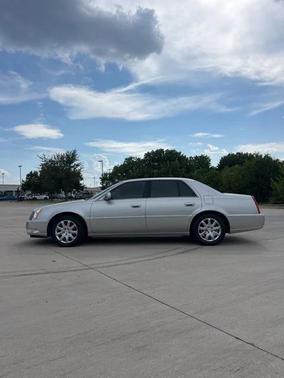 2008 Cadillac DTS Base