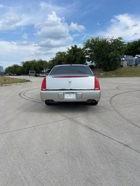 2008 Cadillac DTS Base