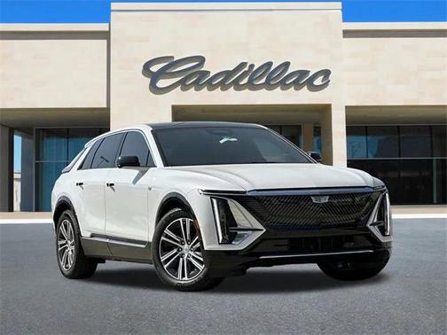 2025 Cadillac LYRIQ Luxury 1