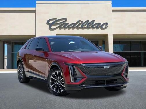 2025 Cadillac LYRIQ Sport