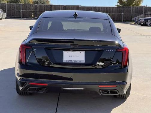 2022 Cadillac CT5 Luxury