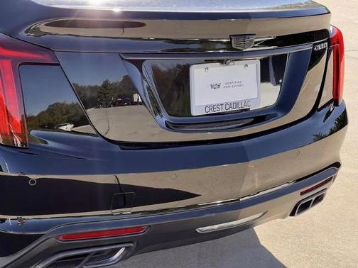 2022 Cadillac CT5 Luxury